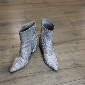 Womens Shoes