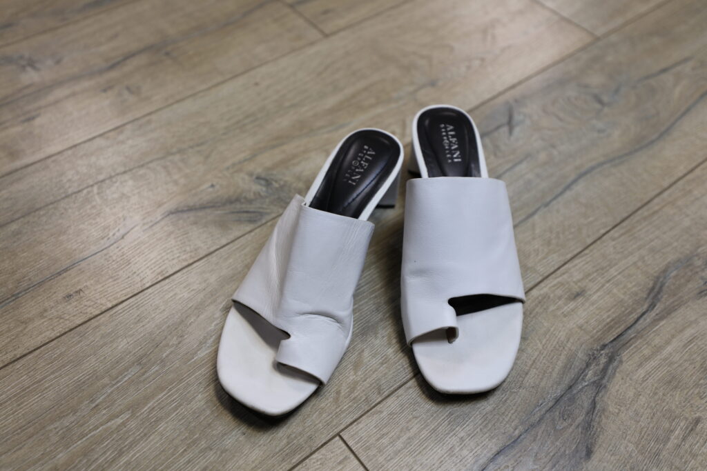 Womens Shoes