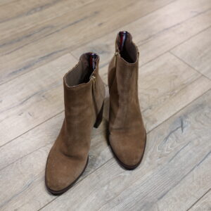 Woomes Shoes
