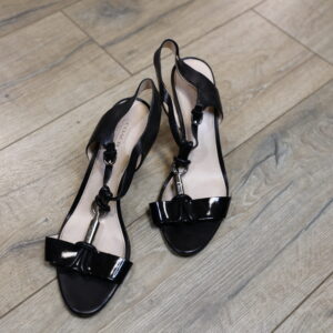 Womens Shoes